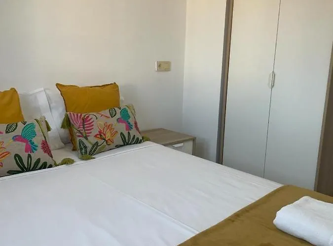 Appartamento ático Moderno Con Terraza Privada En Centro Málaga