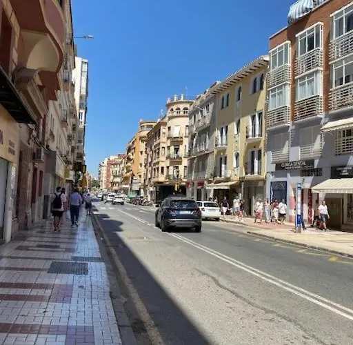 ático Moderno Con Terraza Privada En Centro *