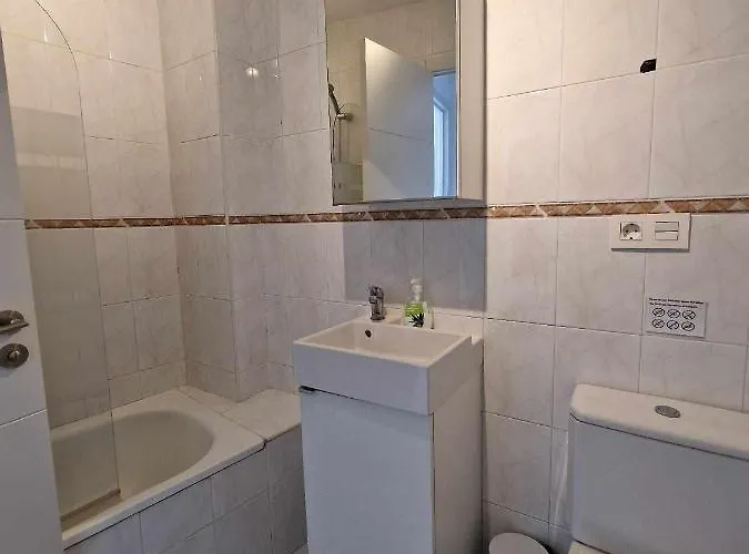 Appartamento ático Moderno Con Terraza Privada En Centro Málaga