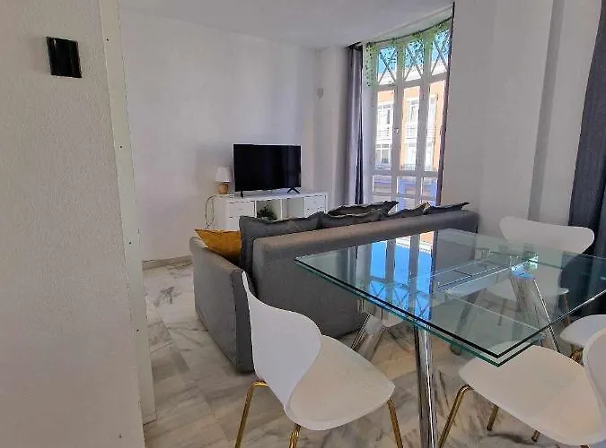 ático Moderno Con Terraza Privada En Centro Appartamento